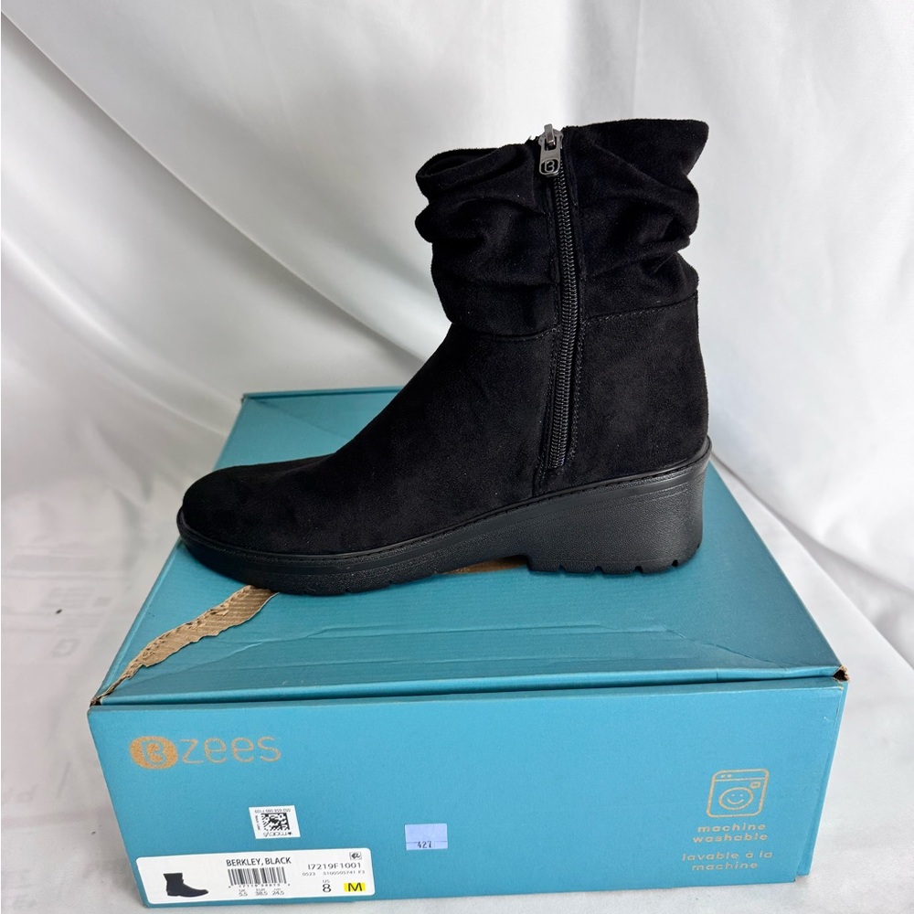 Bzees Black Women's Boots - Picture 2 of 4